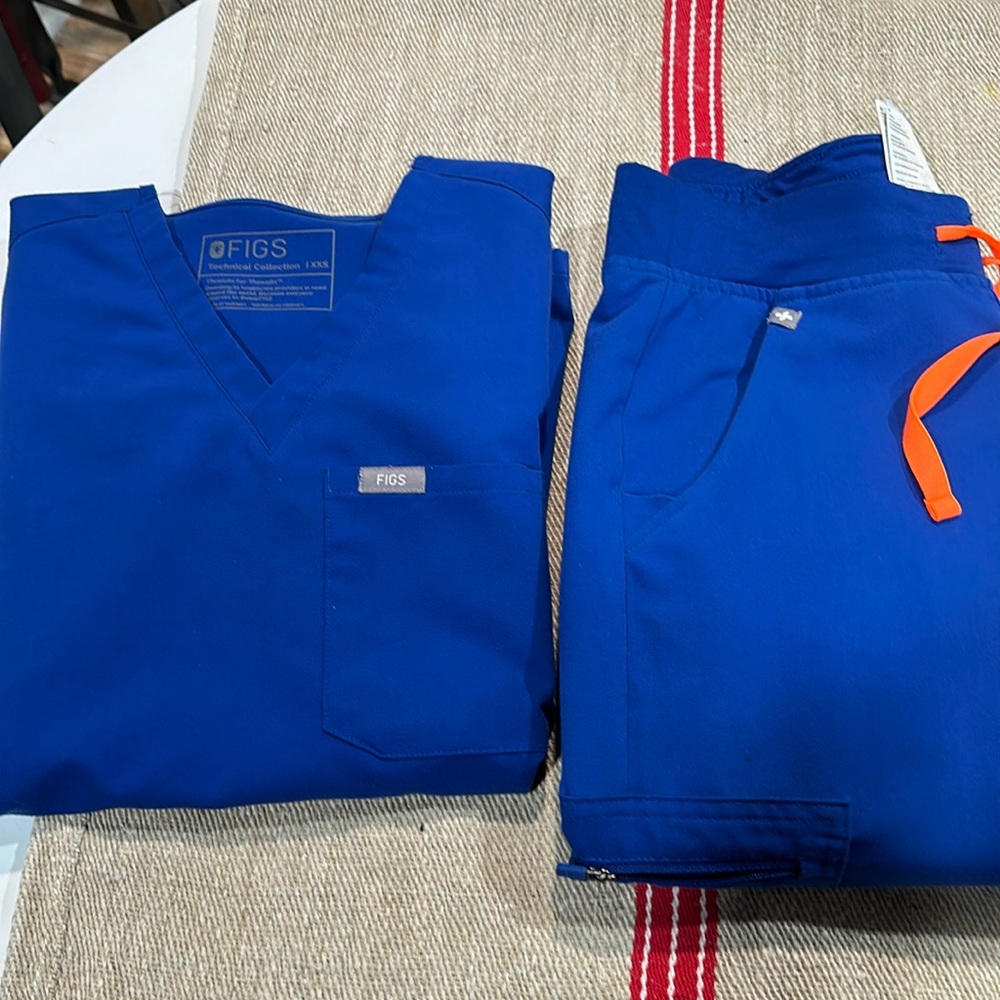 Figs blue scrub set XXS